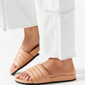 Urban outfitters Nude Quilted pool Sandals